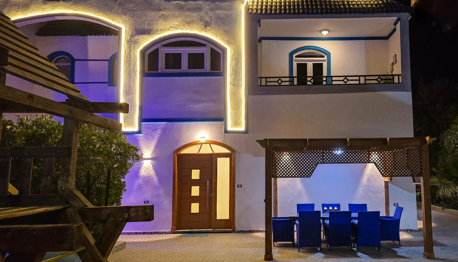 Exterior & Views 1, Luxury Royal Blue Family Villa 8pers private pool, Al-Ghurdaqah