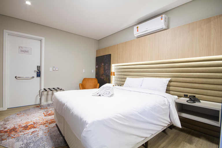 Bedroom 2, Hotel Darolt Criciúma, Criciúma