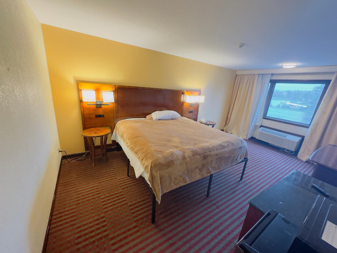 Others 4, hilltop inn, Washington