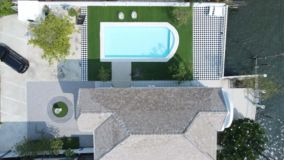 Swimming pool [outdoor] 5, Arpo Pool Villa Riverside Bangkok, Phasi Charoen