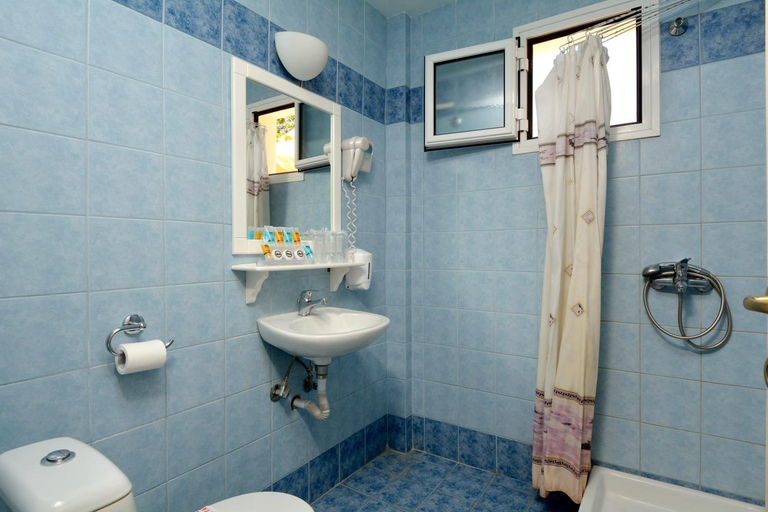 Bathroom, Hotel Katia, Thessaly