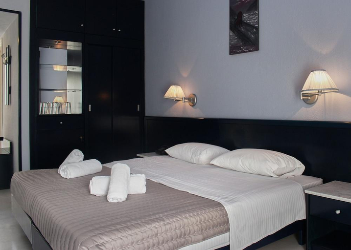 Bedroom 3, Skion Palace Beach Hotel, Central Macedonia