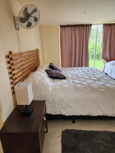 Bedroom 3, Eco hotel Torino, Tarso