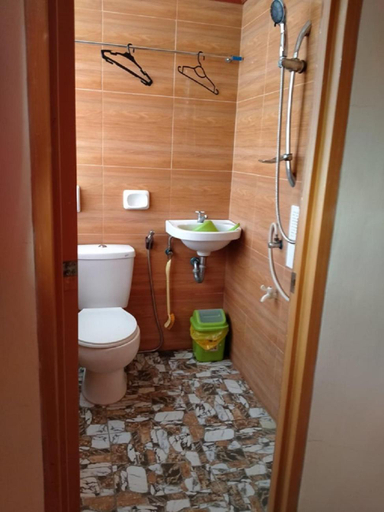 Bathroom 3, D'MESA Seacretlodge and Restaurant, Taytay