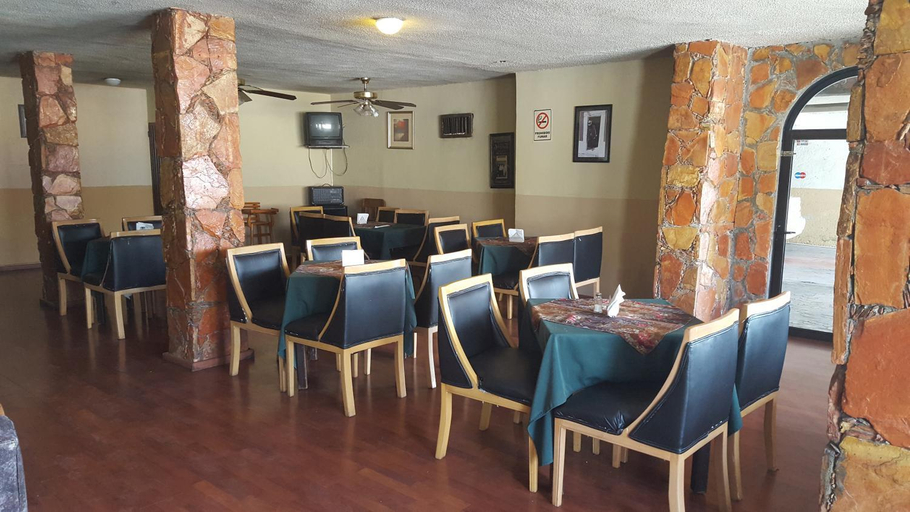 Food & Drinks 2, Hotel La Posta, Monclova