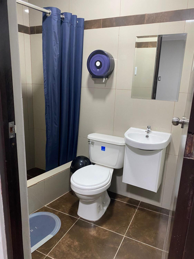 Bathroom 5, Hospedaje Origi, Chincha
