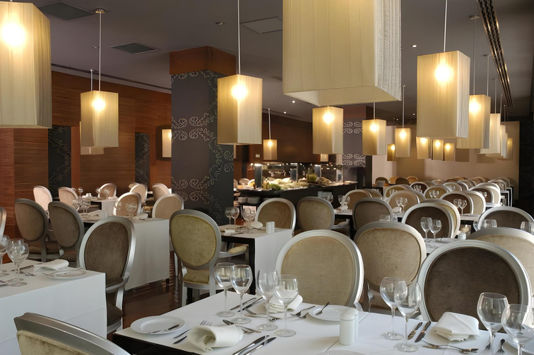 Food & Drinks 5, Olissippo Oriente, Lisbon