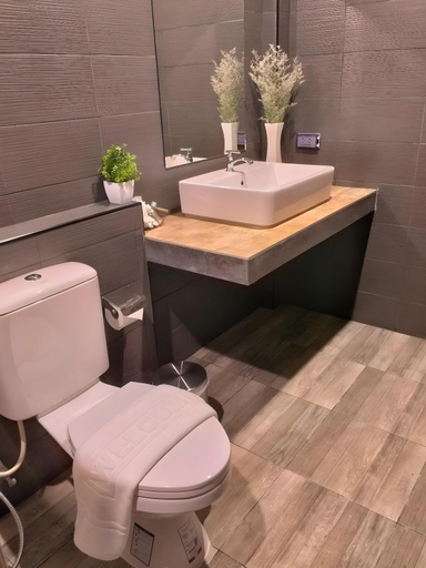 Bathroom 4, Norn Nee Nor, Muang Chiang Mai