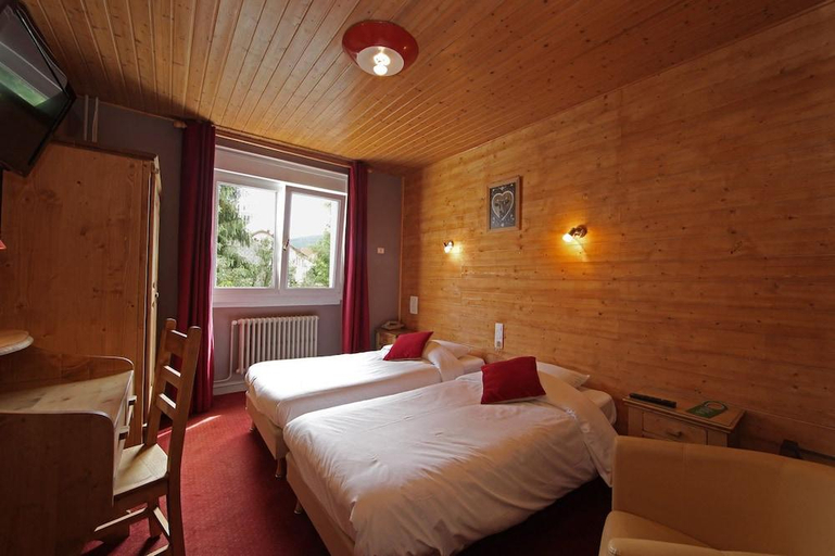Bedroom 4, hotel les loges du parc, Vosges