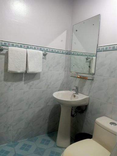 Bathroom 4, The Gabriella B&B, Tagbilaran City