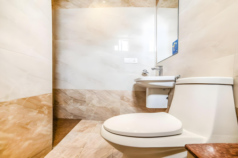 Bathroom 4, Hotel Arastu - A Budget Hotel, Hyderabad