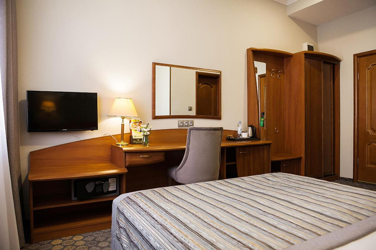 Bedroom 3, "Bon Apart Hotel", Tomskiy rayon