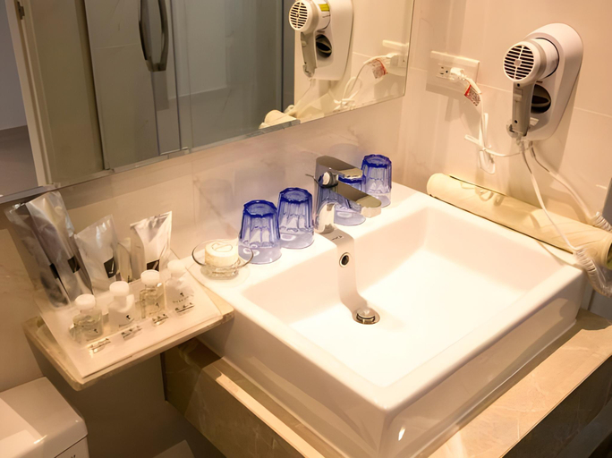 Bathroom 4, Yelin Resort, Pingtung