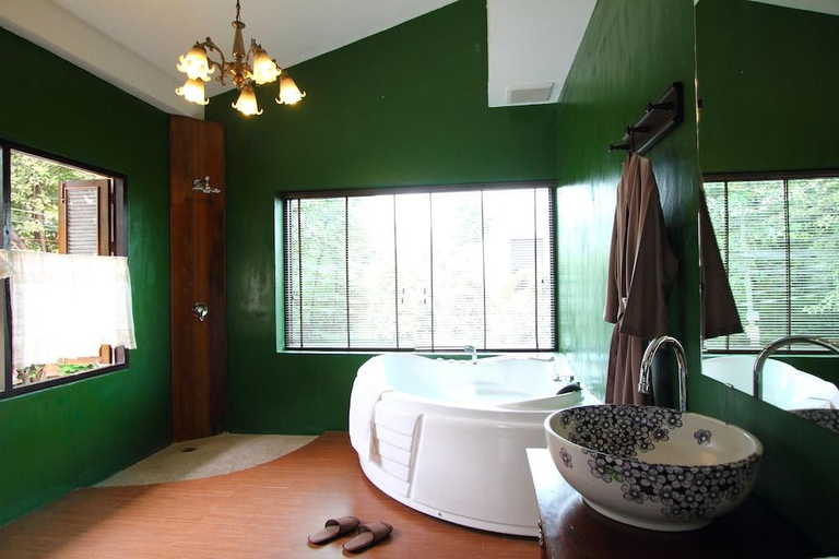 Bathroom 4, Seven Senses Guesthouse, Muang Chiang Mai
