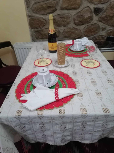Others 4, Vila Tradicionale Violeta Korce, Korçës