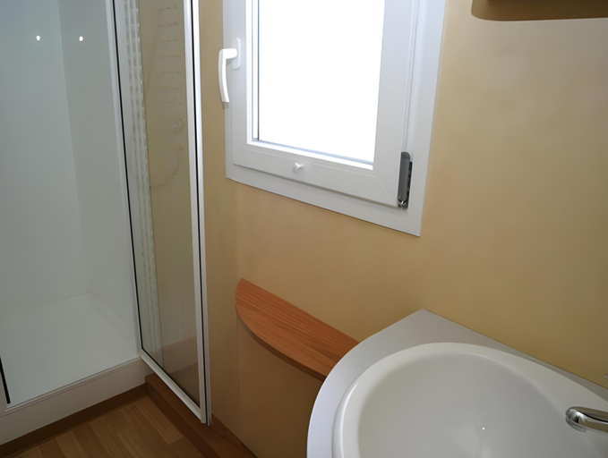 Bathroom 4, Mobile Home by Volkermarkt Reservoir, Völkermarkt