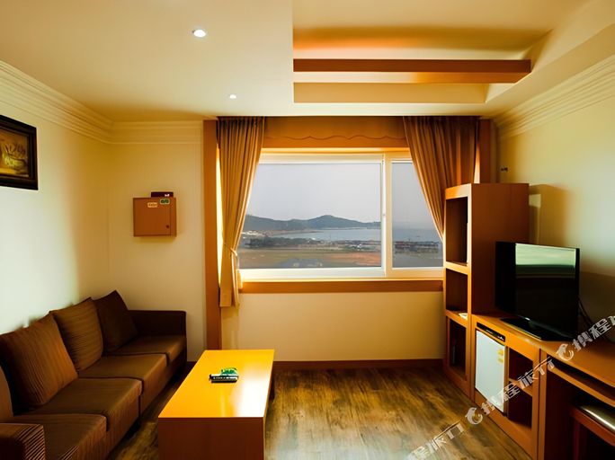 Others 4, Winners Tourist Hotel, Jung