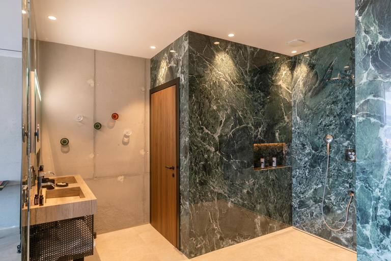 Bathroom 4, Villa Urbana, Corse-du-Sud