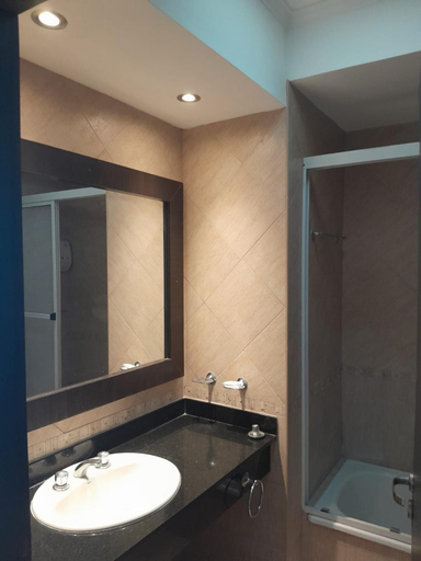 Others 3, Antares Apartments, Campana