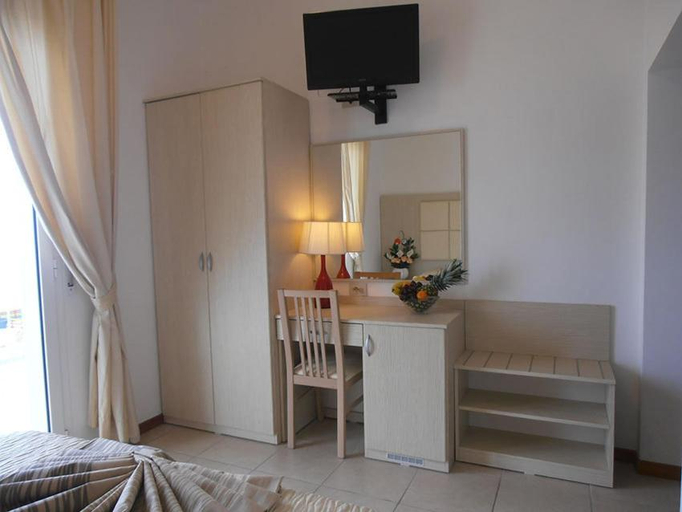 Bedroom, Hotel Toscana, Pesaro E Urbino
