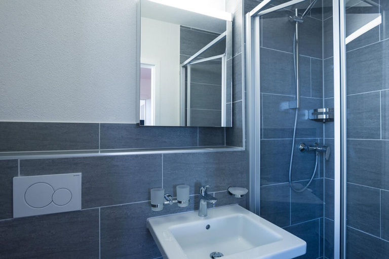 Bathroom 3, HITrental Wiedikon Apartments, Zürich