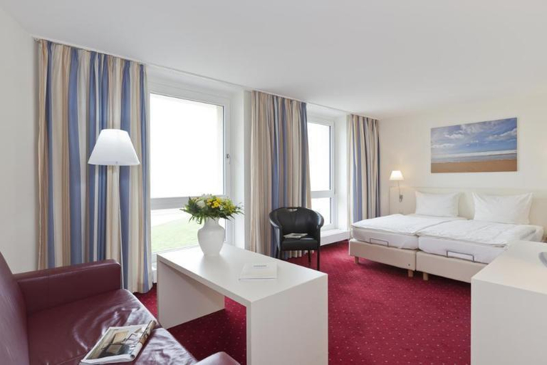 Bedroom, Michels Strandhotel Germania, Aurich