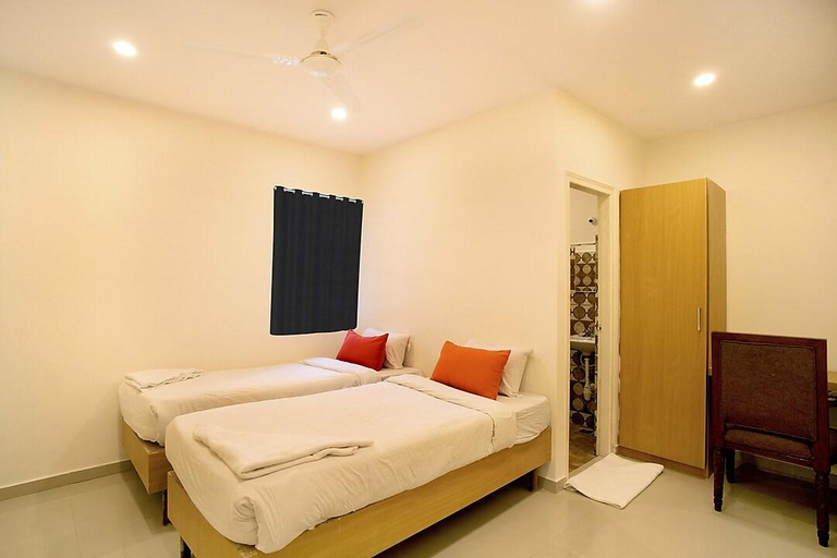 Bedroom 5, Confido Inn Express, Bangalore