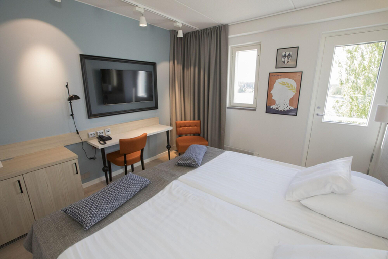 Bedroom 2, Original Sokos Hotel Seurahuone, Southern Savonia
