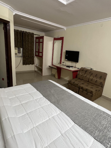 Others 1, Hotel savera inn, Bhopal