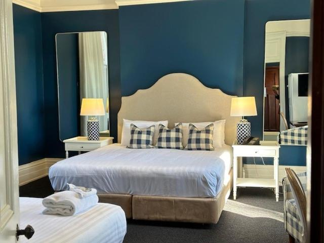 Bedroom 3, Duntryleague, Orange