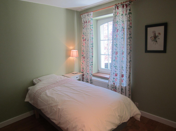 Bedroom 2, Spacious Family Villa, Offagne, Luxembourg