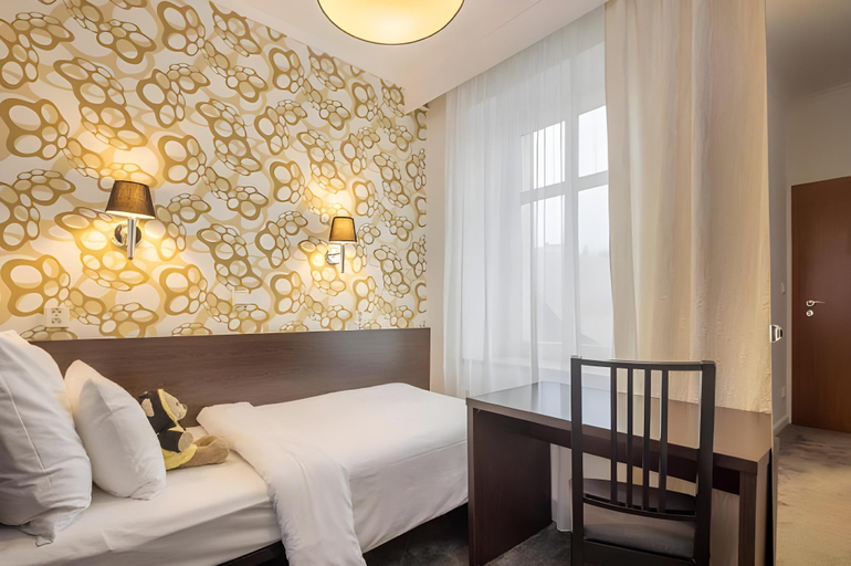 Bedroom 2, Pytloun Wellness Travel Hotel, Liberec
