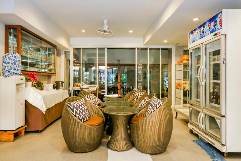 Public Area 2, Dancenter JA Siam City, Pattaya
