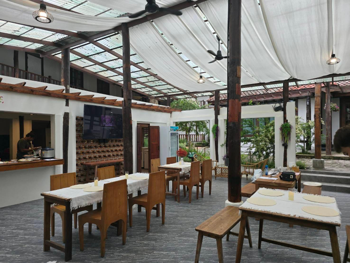 Food & Drinks, Ha Rem Chiang Mai, Hang Dong