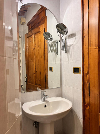 Bathroom 3, Locanda Corte Arcangeli, Ferrara