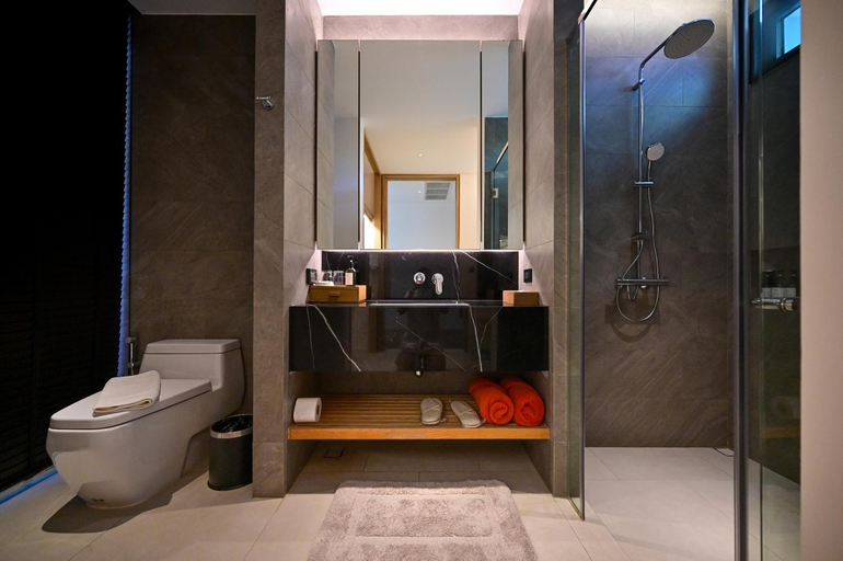 Bathroom 4, Villa De Time - The Luxury Private Pool Villa, Pattaya