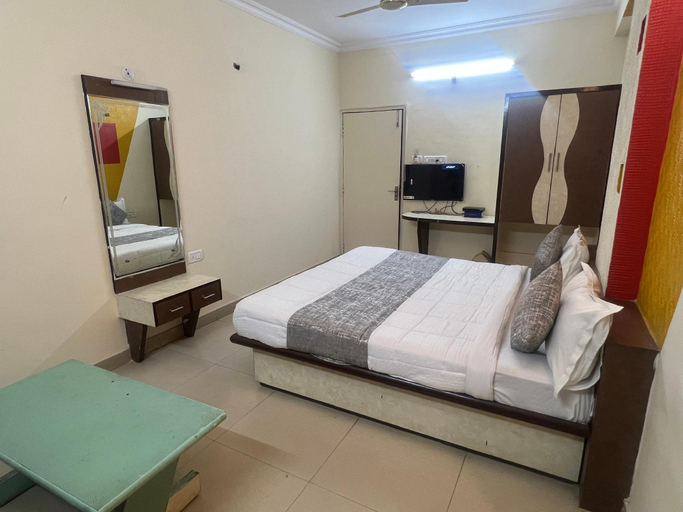 Others 4, Hotel savera inn, Bhopal