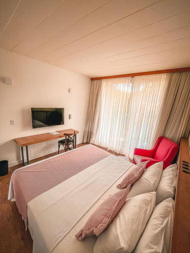 Bedroom 2, Hotel Porto do Ribeirao, Iporanga
