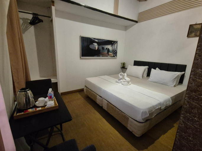 Bedroom 2, Larmar bed and breakfast, Puerto Princesa City