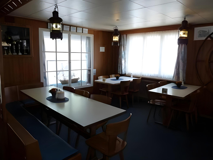 Food & Drinks 4, Hotel Sternen, Uri