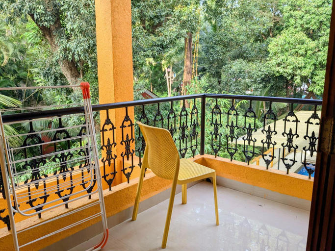 Others 5, 2 bedroom Apartment with Pool + Parking + Daily cleaning + 5 mins to Candolim Beach, North Goa