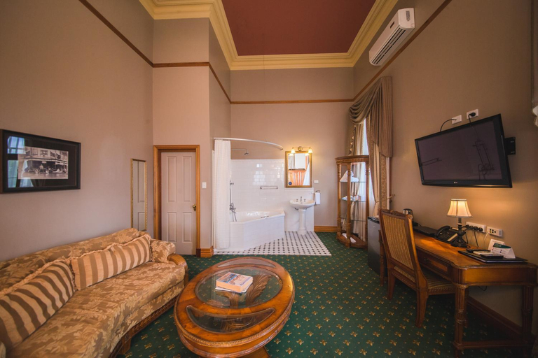 Bathroom 2, Denison Boutique Hotel, Rockhampton