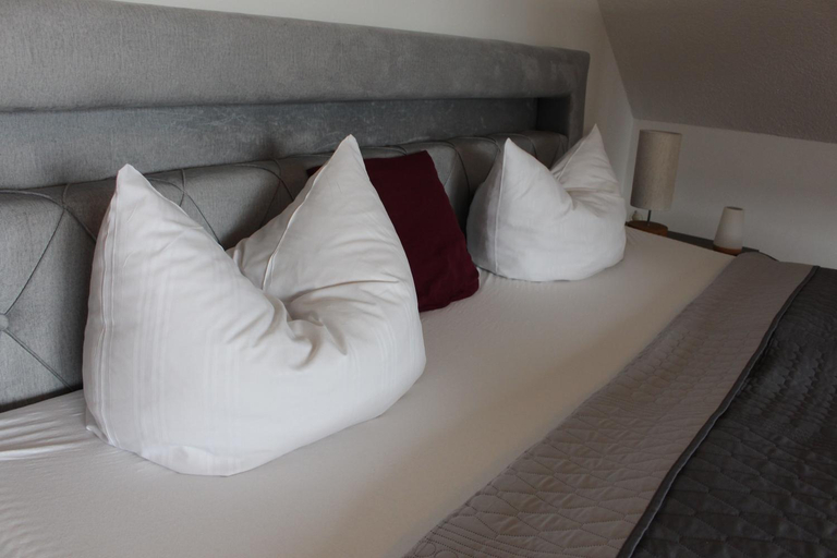 Bedroom 4, Hotel Grabinger, Schwandorf