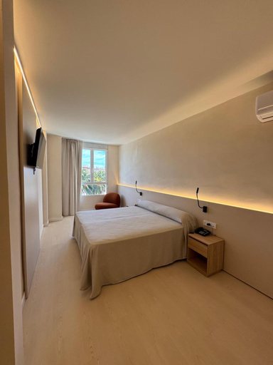 Bedroom 3, El Globo, Valencia