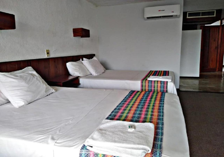 Bedroom 3, Hotel El Doral, Tecolutla