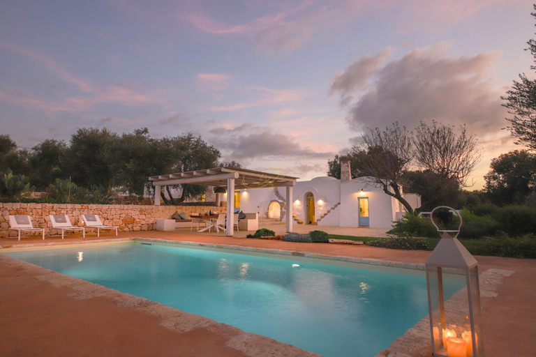 Sport & Beauty 2, TD Lamiamola Stylish Trulli Lamie with Pool, Brindisi