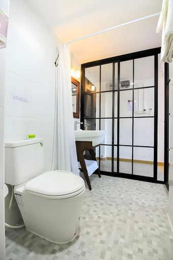 Bathroom 4, Kailub Rooms Hotel, Min Buri