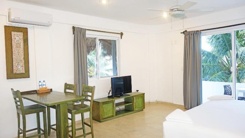 Bedroom 2, El Fuerte Beach Resort, Othón P. Blanco