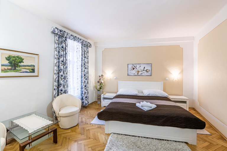 Bedroom 2, Hotel Trumf, Mladá Boleslav