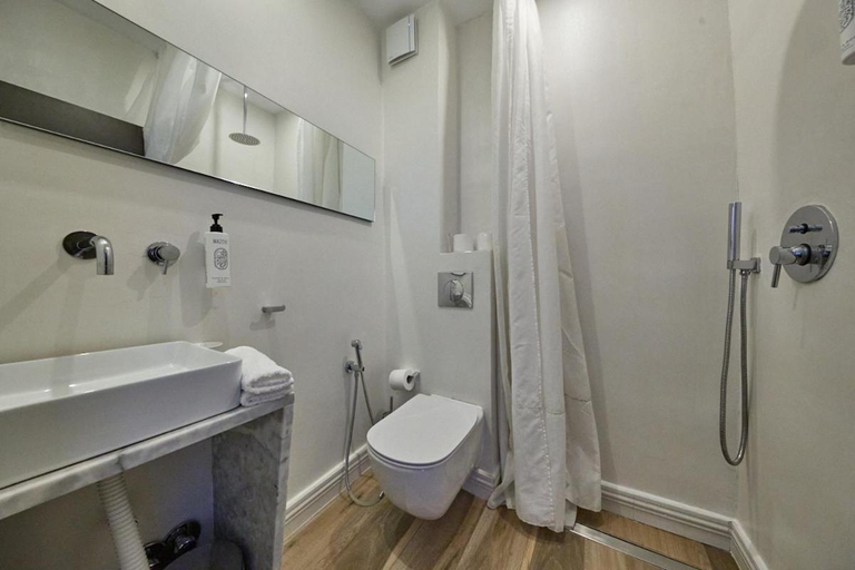 Bathroom 5, Arhontiko Afroditi, Central Macedonia